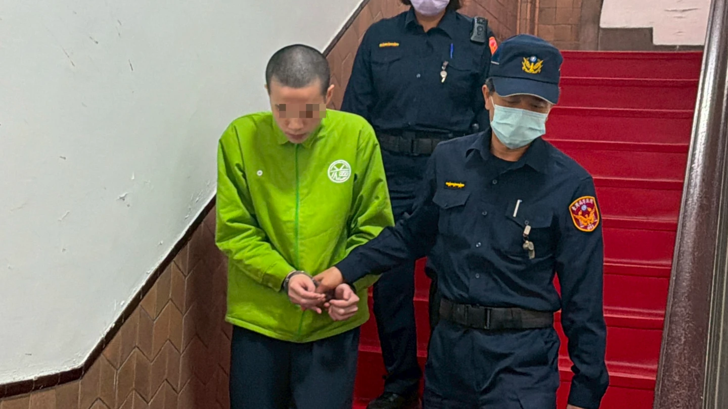 高職兒猛刺母頭頸20刀奪命！曝3件事讓他很生氣　聞判19年10月直發抖