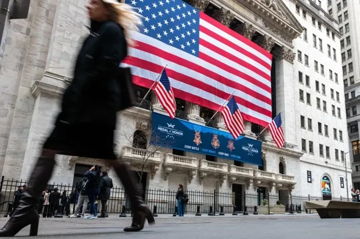 比特幣反彈重回9萬美元之上、科技股走強　美股收高