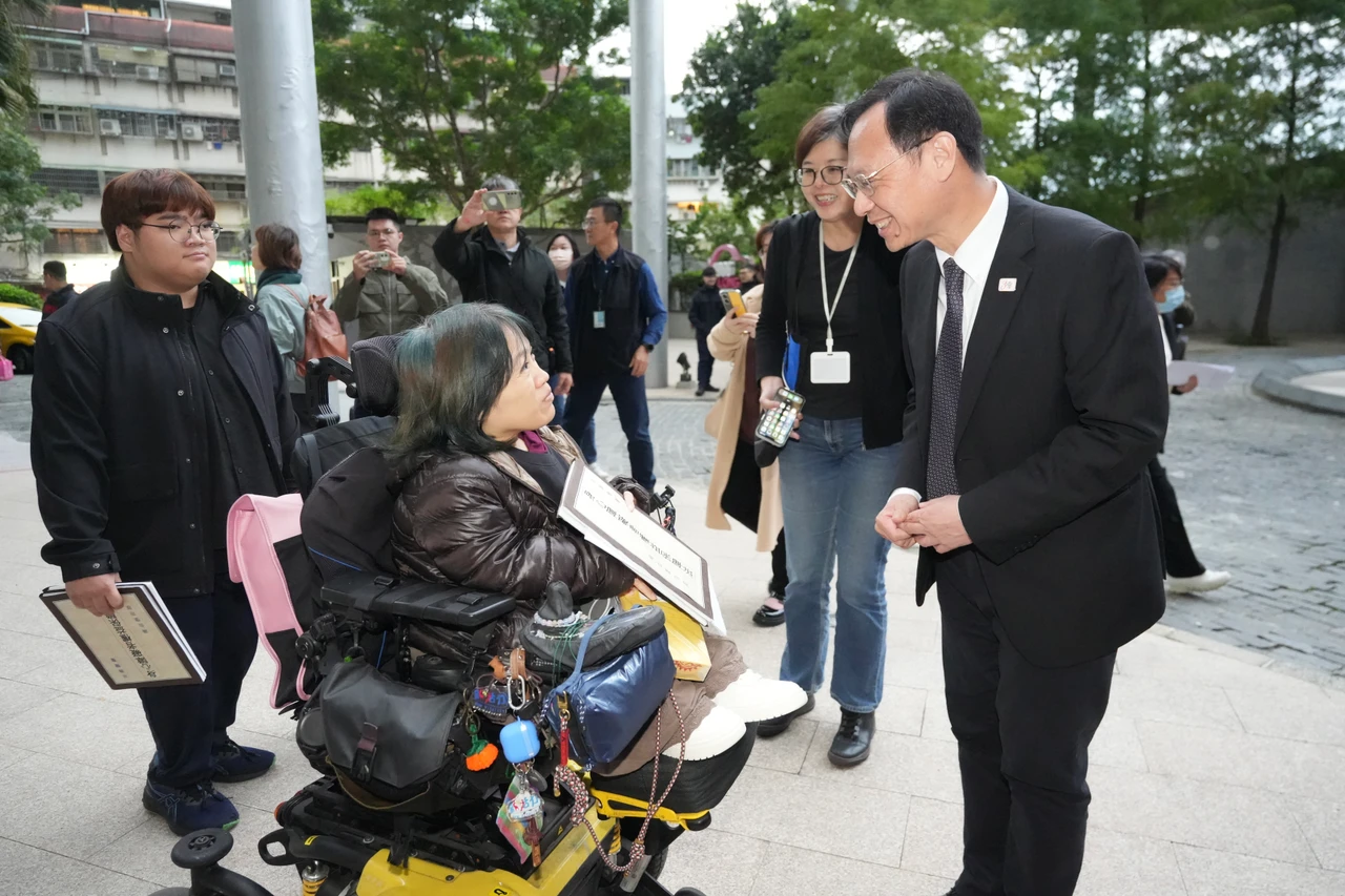 身障團體寒風中疾呼修法　石崇良允溝通管道暢通、最快本月送立法院