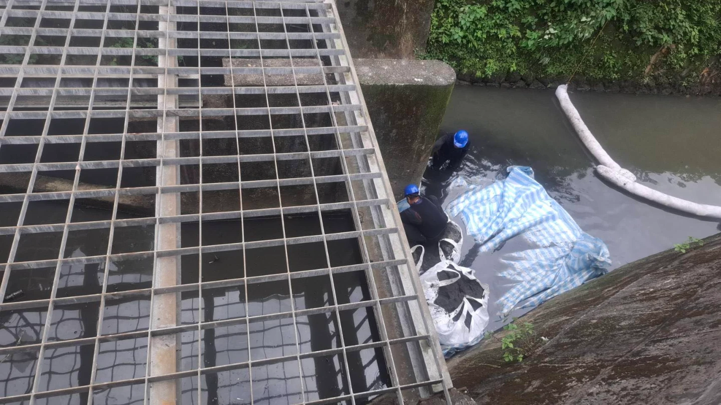 誰害基隆河變油污水　國光保修廠、正方都非元凶！謝國樑：報地檢署調查