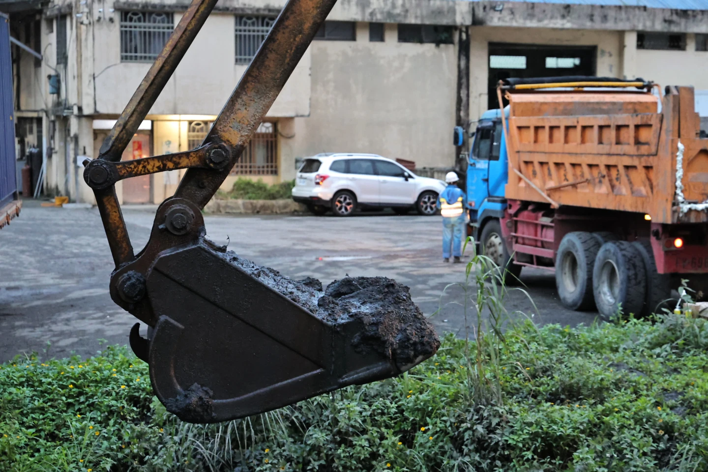 誰害基隆河變油污水　國光保修廠、正方都非元凶！謝國樑：報地檢署調查