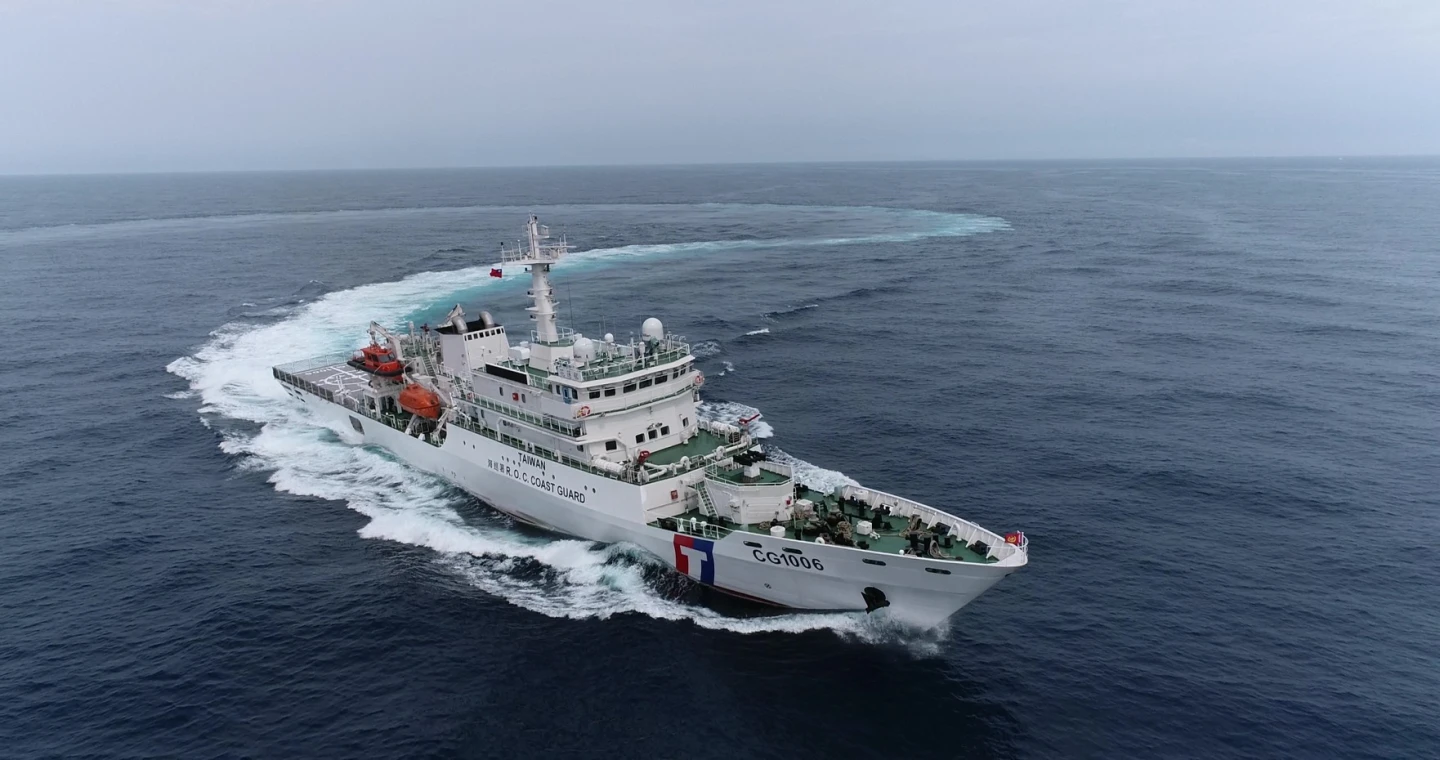 3艘陸公務船在「台淺灘」演練　海巡署批：混淆海域認知作戰