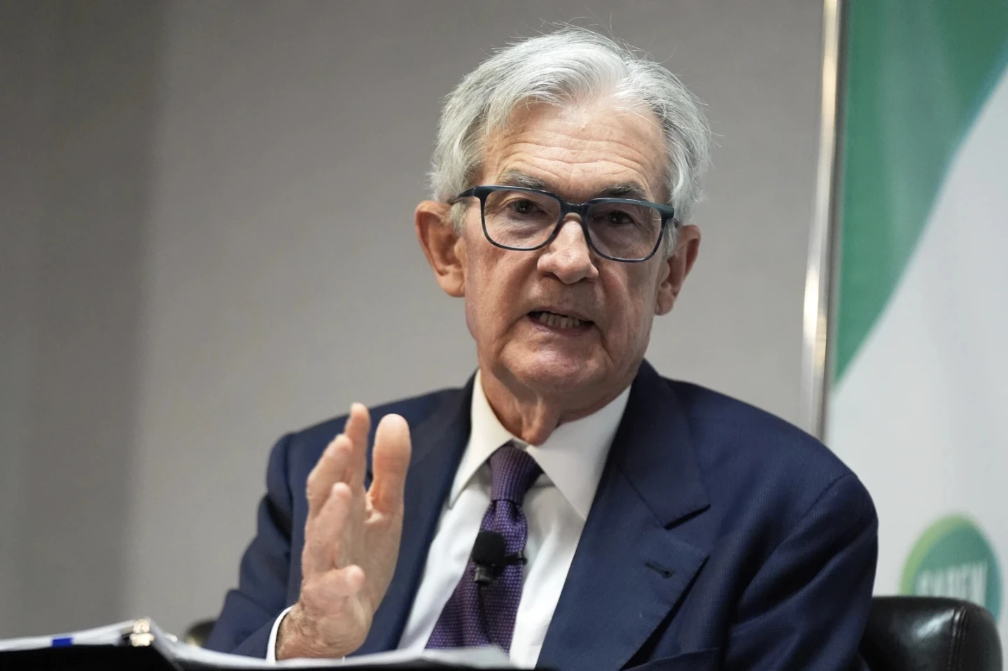 Fed盲飛照降息：資料斷炊無礙鮑爾本周再砍1碼