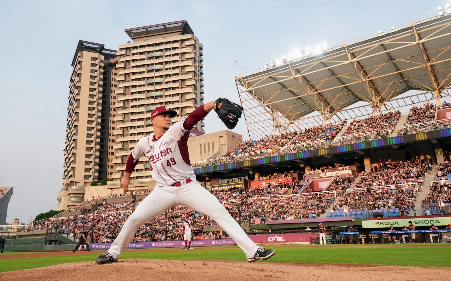 中職｜挑戰二連霸有底氣！樂天桃猿兩年約留住MVP洋投威能帝