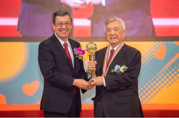 心臟權威連文彬99歲耆壽逝世　從貧民戶到李登輝御醫！捐400萬退休金盼台人奪諾貝爾