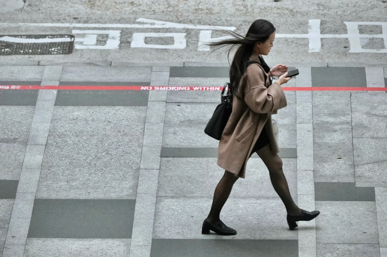 午後水氣增轉涼　「入冬最強」首波冷氣團周末報到！一路凍到下周