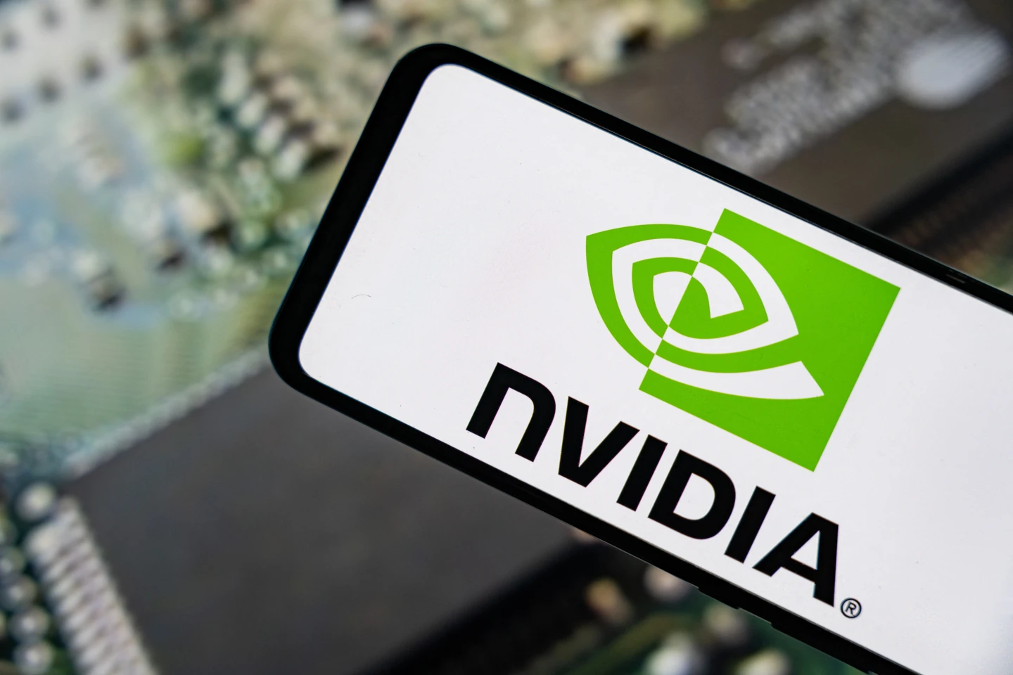 分析｜中國抵制及不得不買輝達H200晶片的理由　專家點出兩大弱點