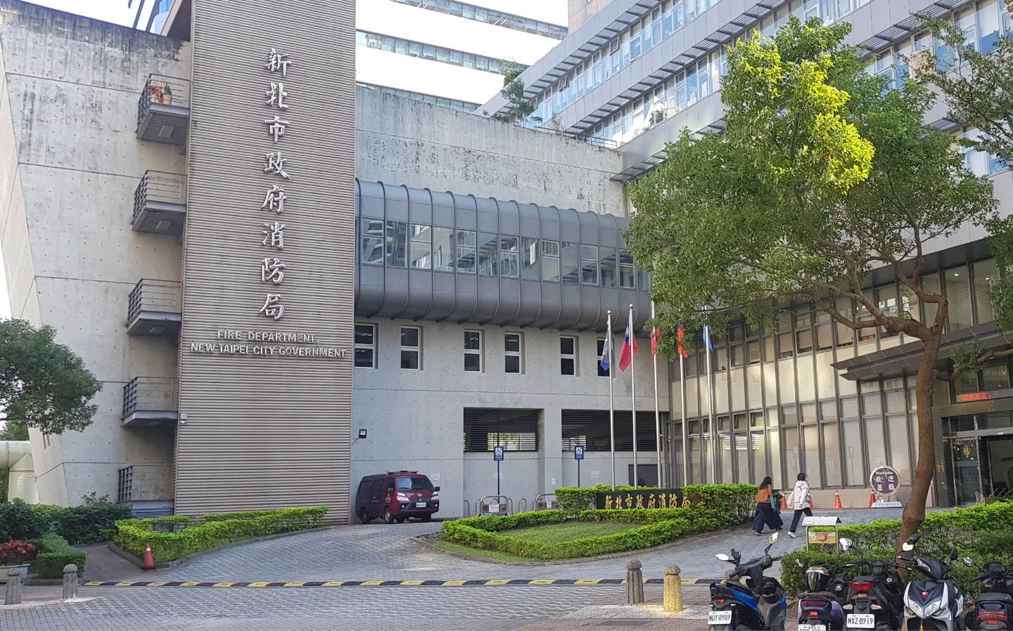 消防女科員1年不上班狂請假！特休、事假、病假全請光　主管約談竟遭控跟騷　