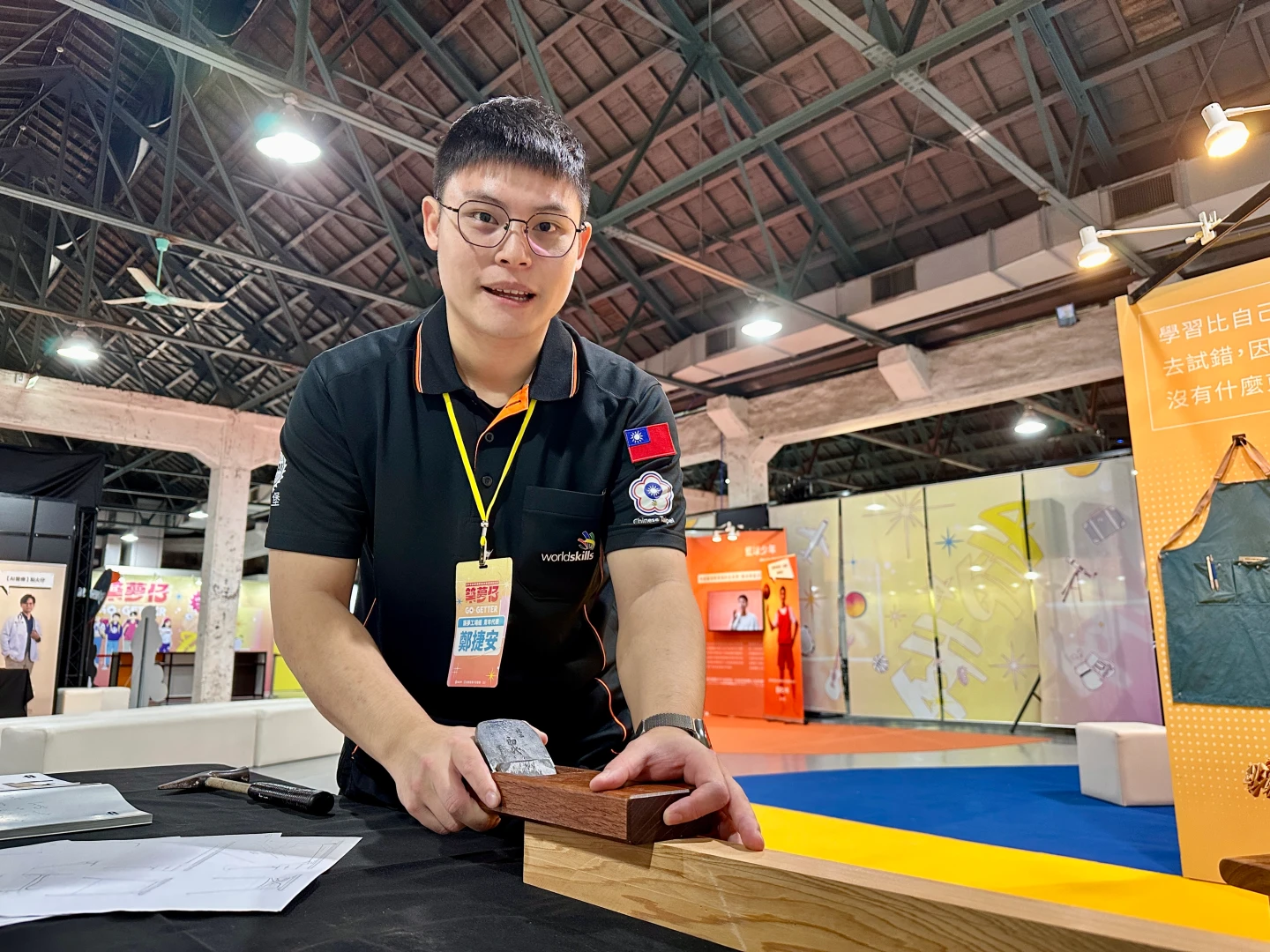 台大生鄭捷安取經丹麥知名工坊　學到手工傢俱眉角、看見維修商機