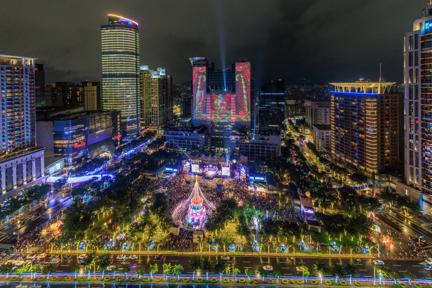 新北巨星耶誕演唱會！告五人開場動力火車壓軸　嗨翻全場