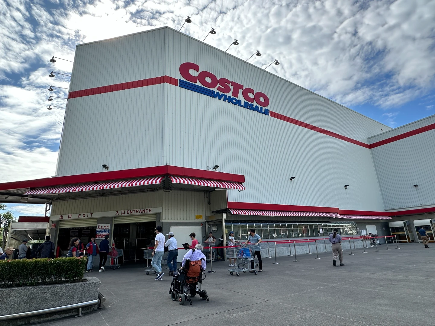 執行長親曝台灣1家好市多要搬家　業者證實「高雄店」