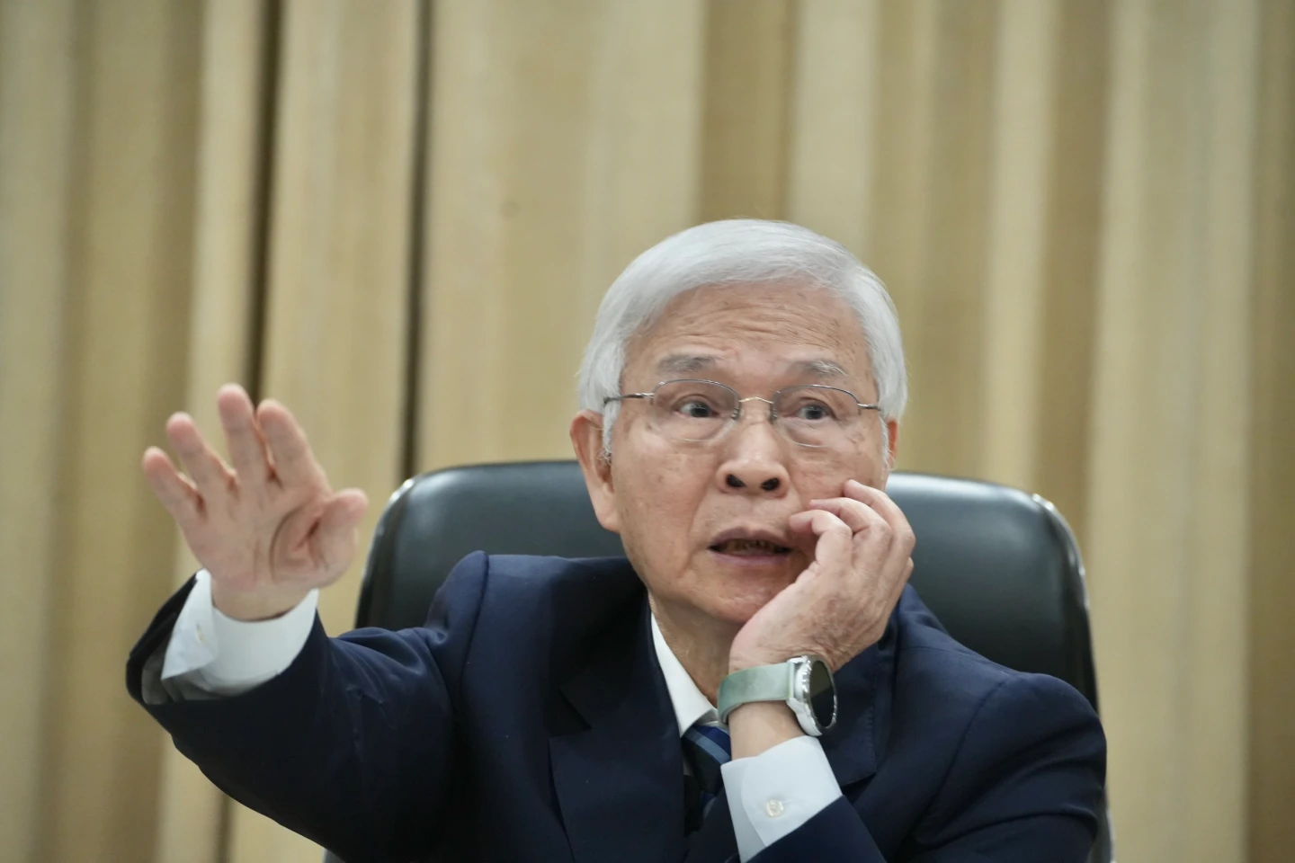 直播｜央行利率連7凍　房貸總量管制回歸自主管理