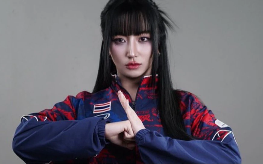 東南亞運動會｜泰國電競女選手比賽作弊被抓包！竟還比中指挑釁　下場超慘