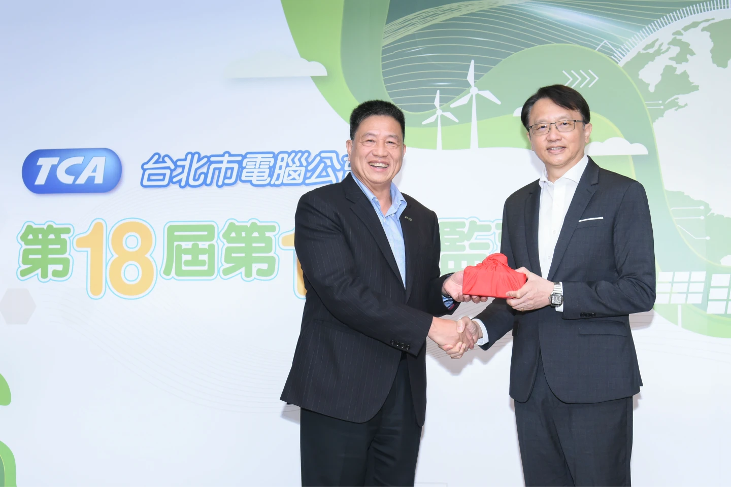 宏碁董事長陳俊聖當選電腦公會第18屆理事長　期許共同致力產業國際化