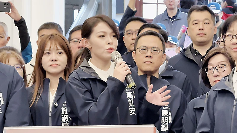 《選罷法》修正替高虹安2026解套　柯文哲駁：是林淑芬條款