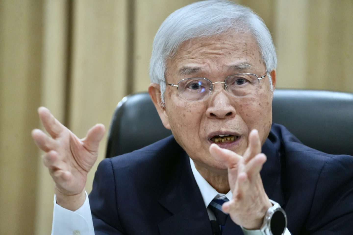 央行修法防炒匯　五點澄清新台幣被低估