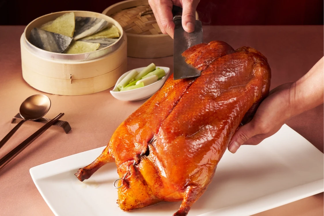 耶誕逛百貨！微風南山進駐5人氣餐飲新櫃　京站冬裝特賣3.5折起