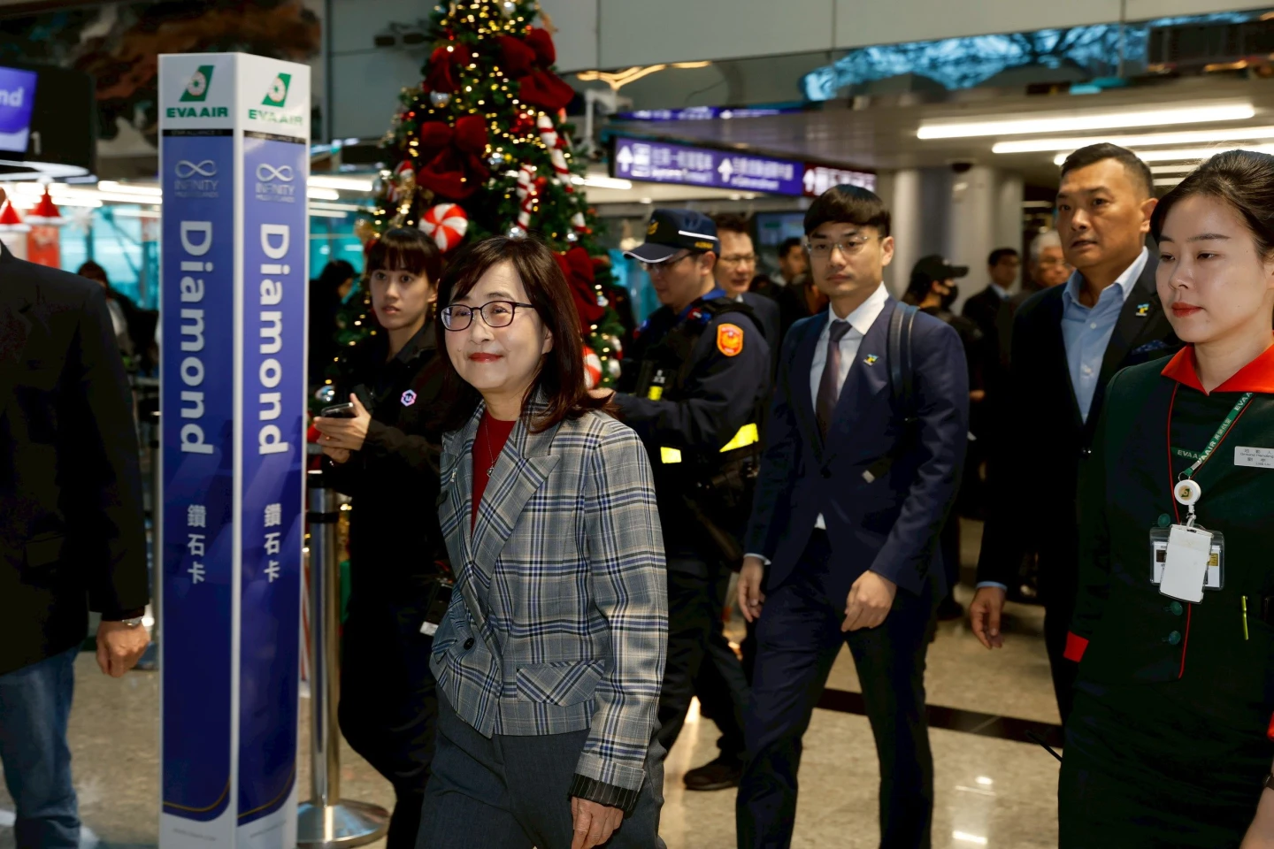 林奕華率120北市官員、議員等赴上海　將簽兩份MOU