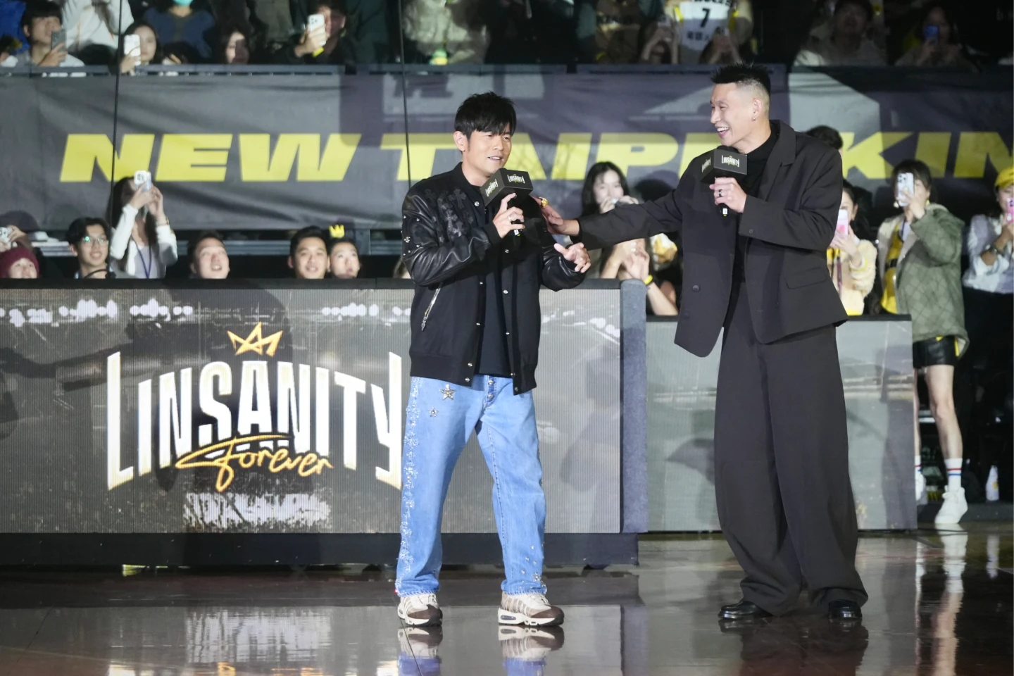 TPBL｜周杰倫驚喜現身嗨翻全場　林書豪感謝老婆犧牲自己不曝光