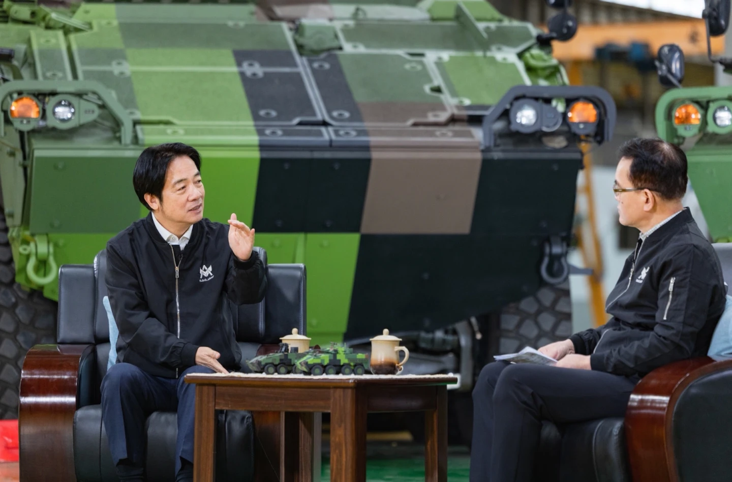 賴清德轟藍白「擁抱習近平卻彈劾台灣總統」：社會自有公道