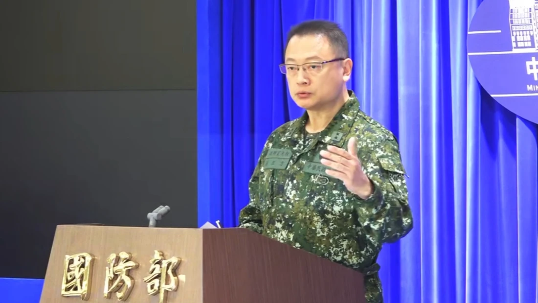 圍台軍演｜解放軍增1演訓區！5區將我12海浬劃入　「傳美軍機飛台海、共軍航母動向」國防部回應了