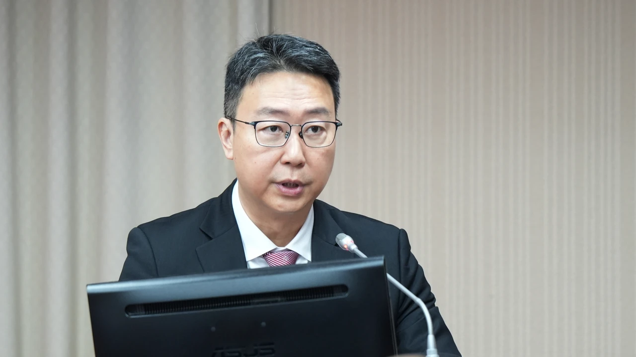 共軍29日起環台軍演　交長陳世凱：下午告知受影響航班航線