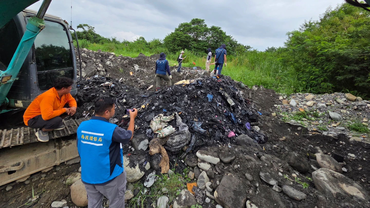 有片｜「土尾集團」5縣市河川猛倒廢棄物！面積達13個籃球場　回復要花7000萬