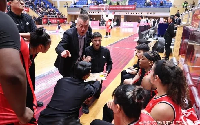 中國大陸女籃球隊抗議裁判不公　「高級酸」特頒球員奇葩獎項