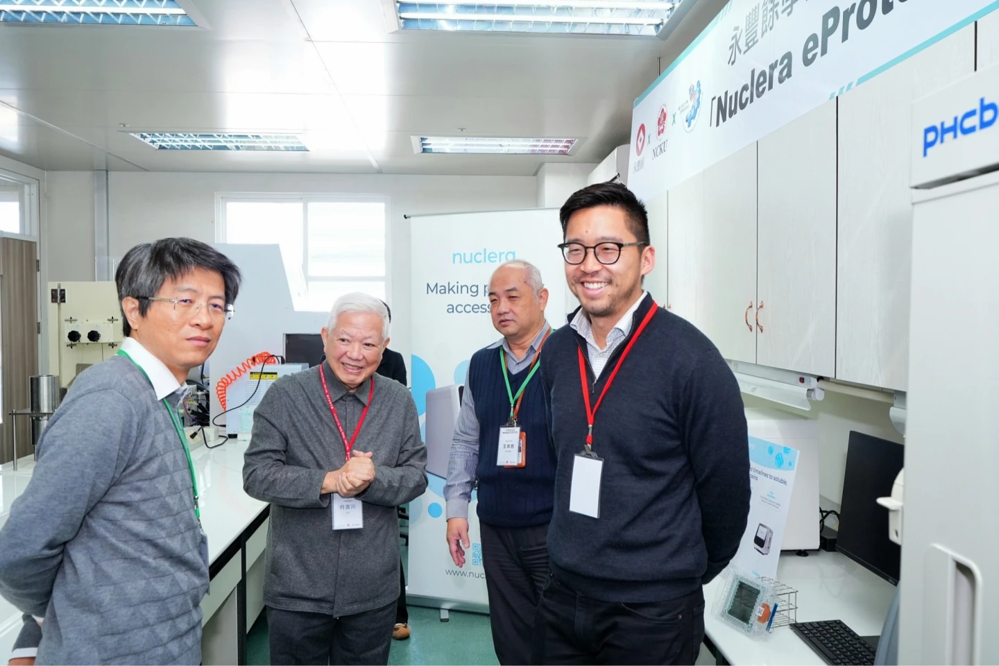 永豐餘何壽川捐千萬設備　亞洲首套高通量蛋白篩選系統落地台灣