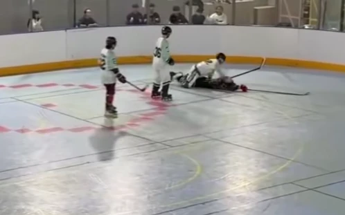 曲棍球｜太誇張！前國手場上暴走狂K國中生後腦勺　桃園市議員譴責：赤裸裸的暴力