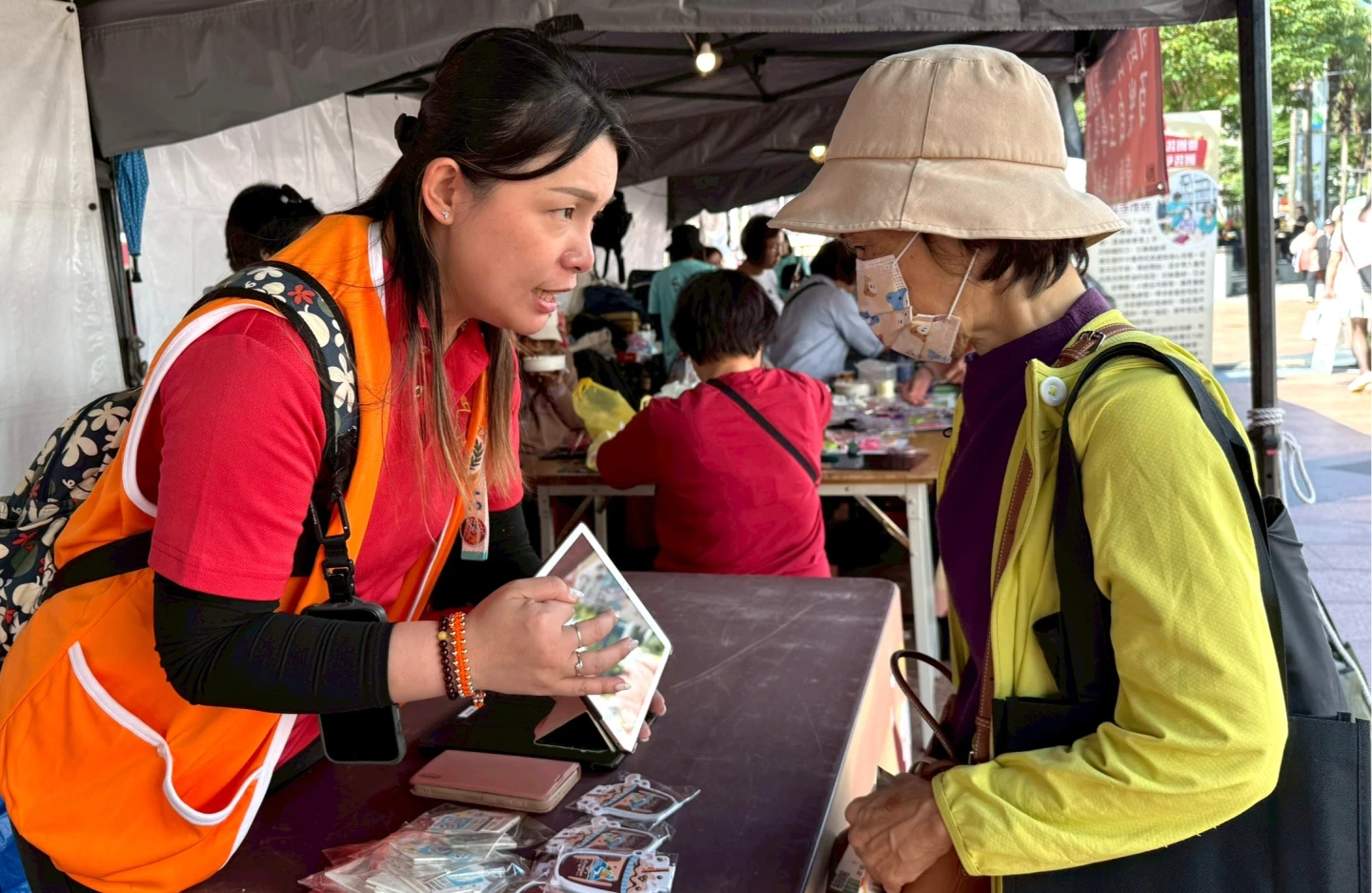 高齡學習無障礙！新北學習地圖導入AI客服　語音輸入就能查詢課程