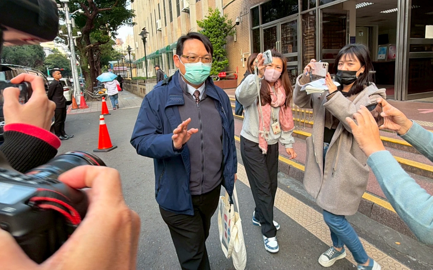 檢察官帶4同事跟吳乃仁吃米其林！5.8萬餐費沒付錢　舉婚宴辯清白秒被打臉