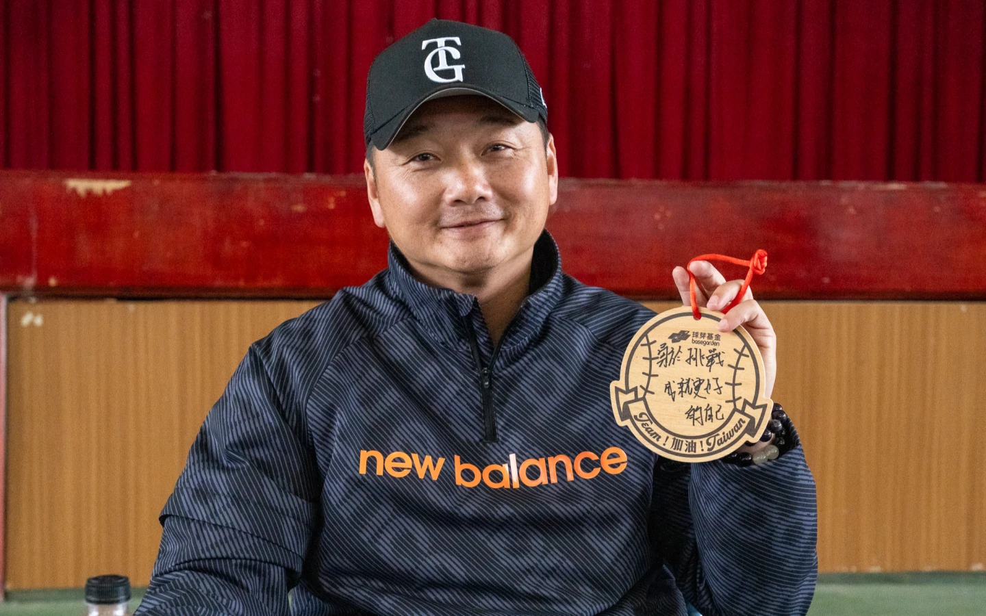 棒球｜「勇於挑戰成就更好的自己」　曾豪駒回饋基層金句勉勵小球員