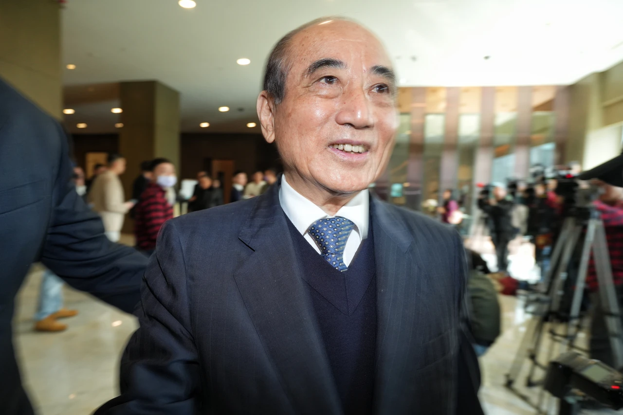尹衍樑從叛逆少年變總裁！　曾跪謝恩師王金平「用愛感化」