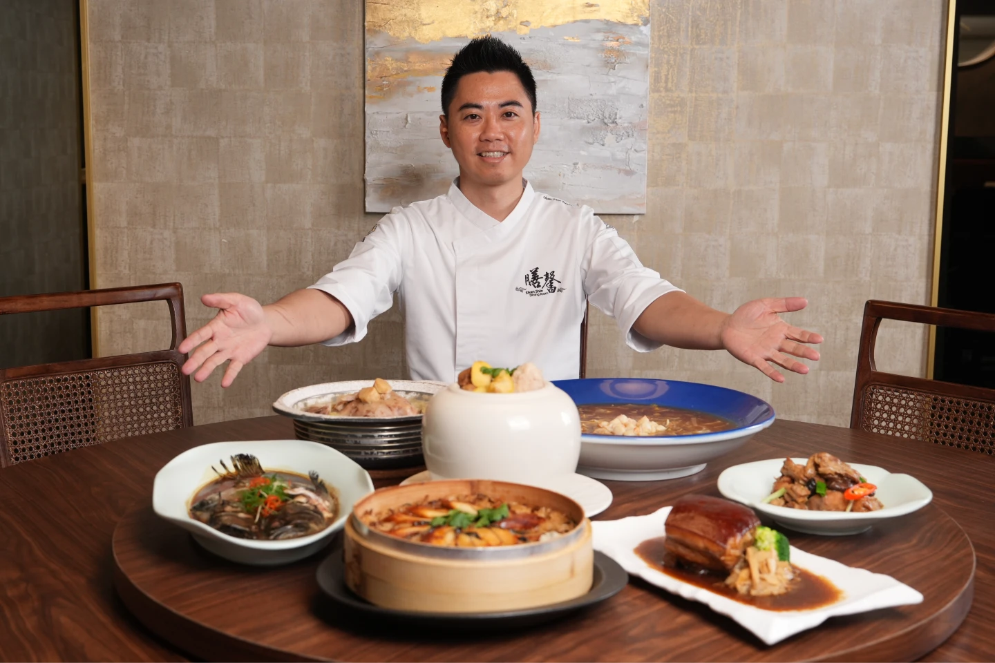 本周感動一瞬間｜台股衝破3萬大關／米其林主廚解析年菜主力佛跳牆