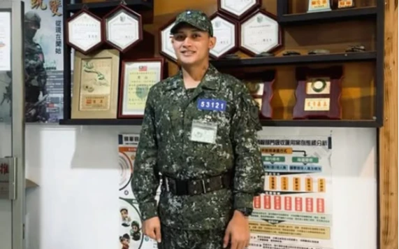 中職｜左手讓你！樂天桃猿馬傑森當大頭兵　手榴彈輕鬆丟過50公尺