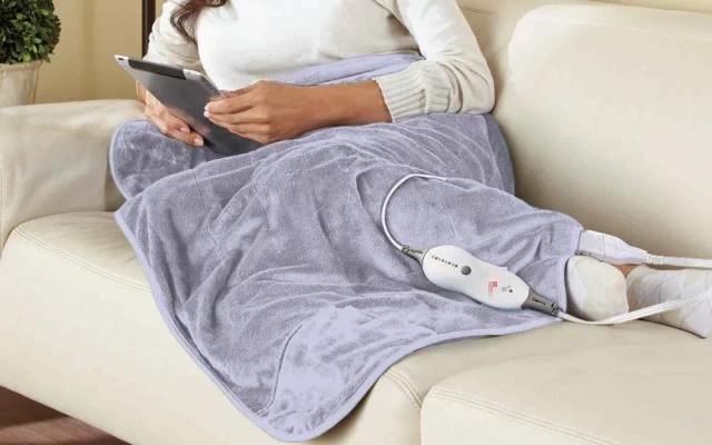 寒流襲全台！錯用電熱毯暖暖包慘遭「低溫舒肥」　三類人恐成全熟牛排