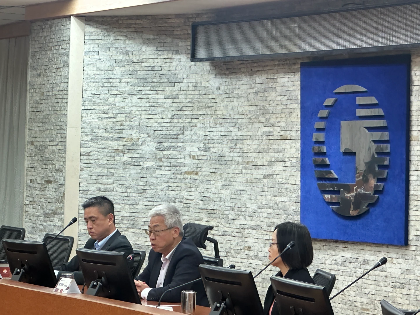 中華電信攜手Disney+打造主題門市　胡學海：又競爭又合作、擴大台灣內容影響力