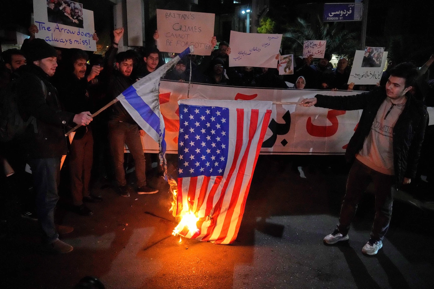 與美緊張情勢升高！伊朗突臨時關閉空域　多家航空急調整航線