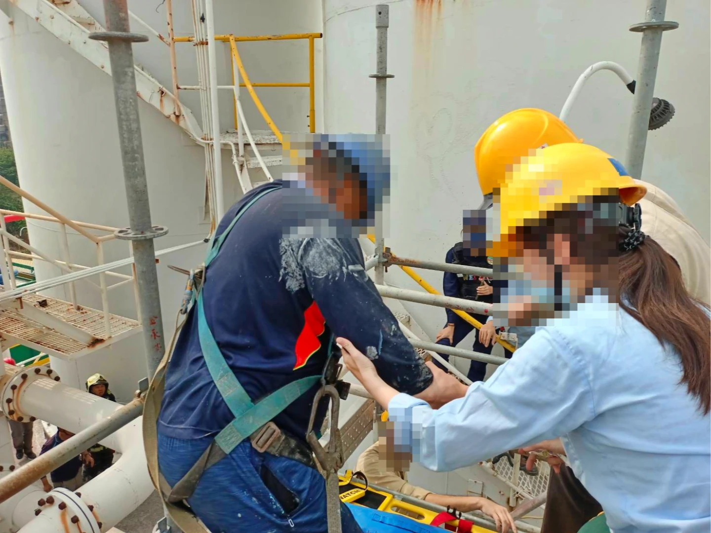 台塑石化廠爆意外！3油漆工昏厥受困儲槽　「生命偵測器」狂響獲救