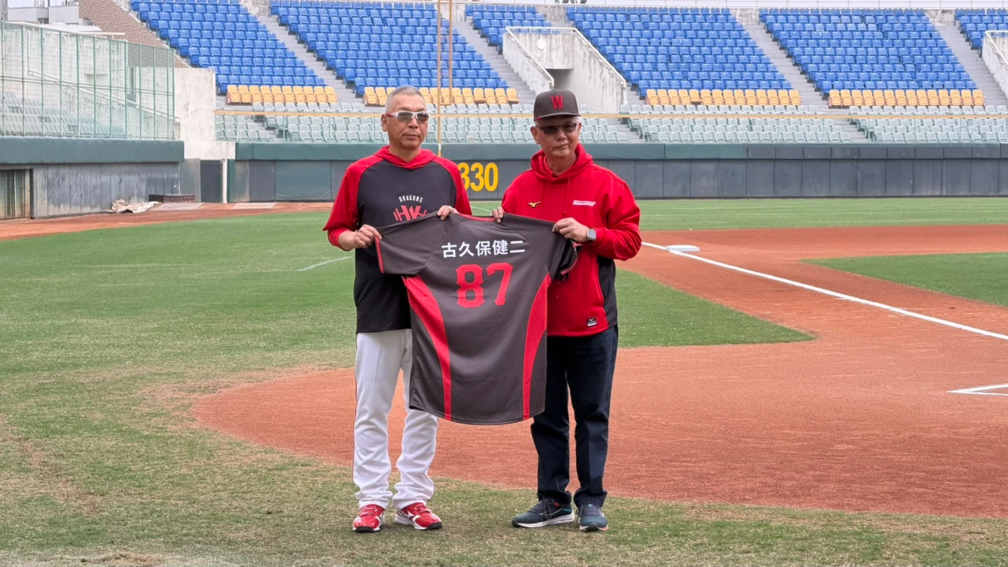 中職｜古久保健二改披龍袍　盼當「一二軍潤滑劑」助球隊運作