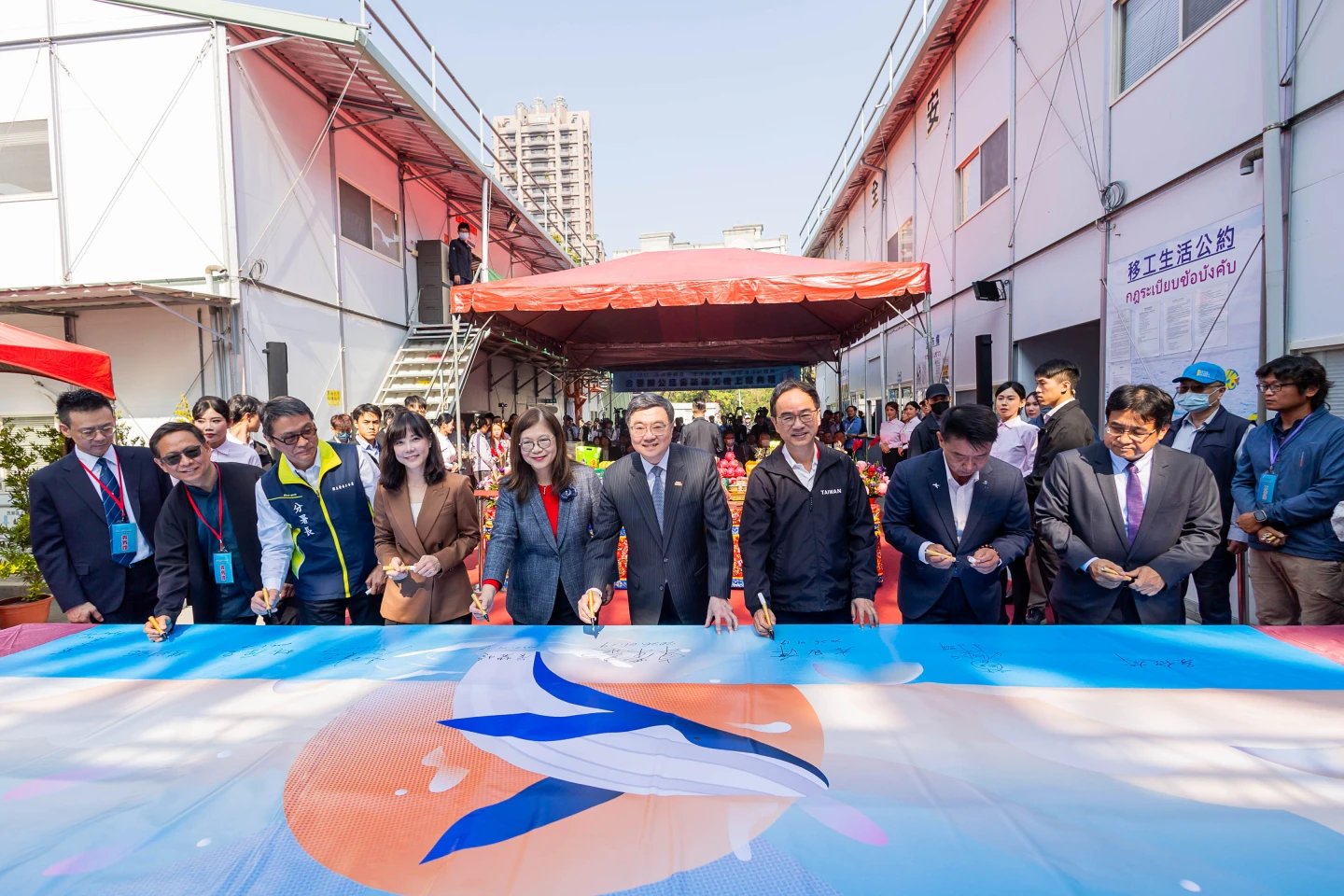 海委會高雄合署辦公廳舍上樑！　目標全台首座「近零碳」中央政府廳舍