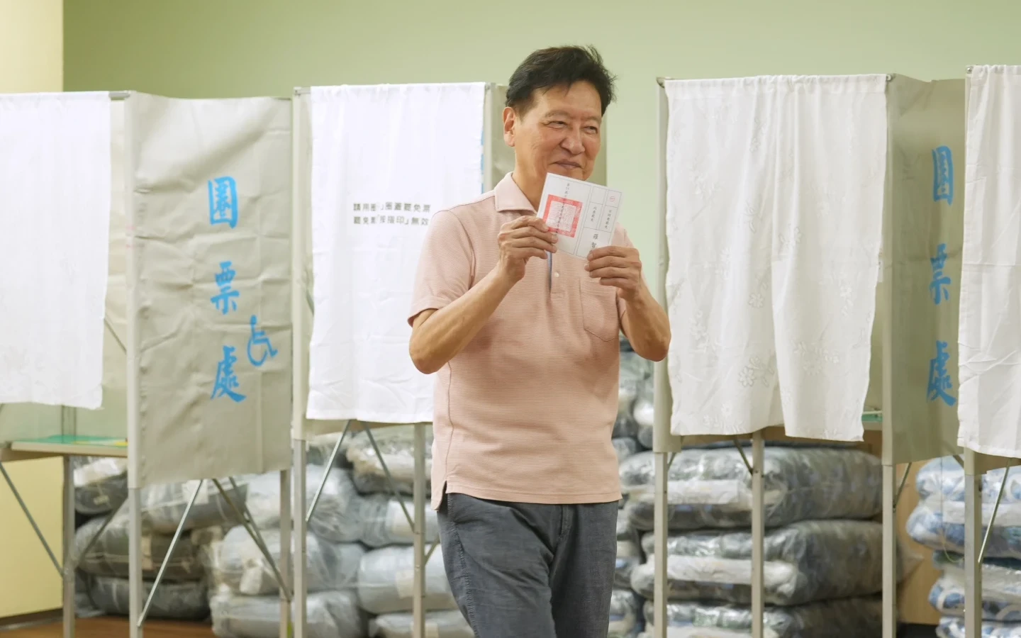 趙少康反罷免2度亮票！稱「不小心」北檢求重判　法官判緩刑原因曝