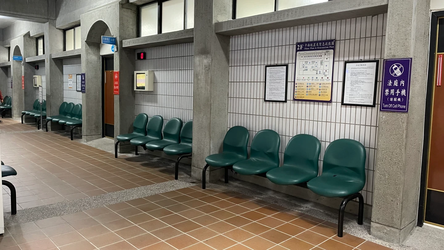 21歲女遭綁在浴室2年！被狠母活活餓死駭人內幕曝　父縱容也被起訴