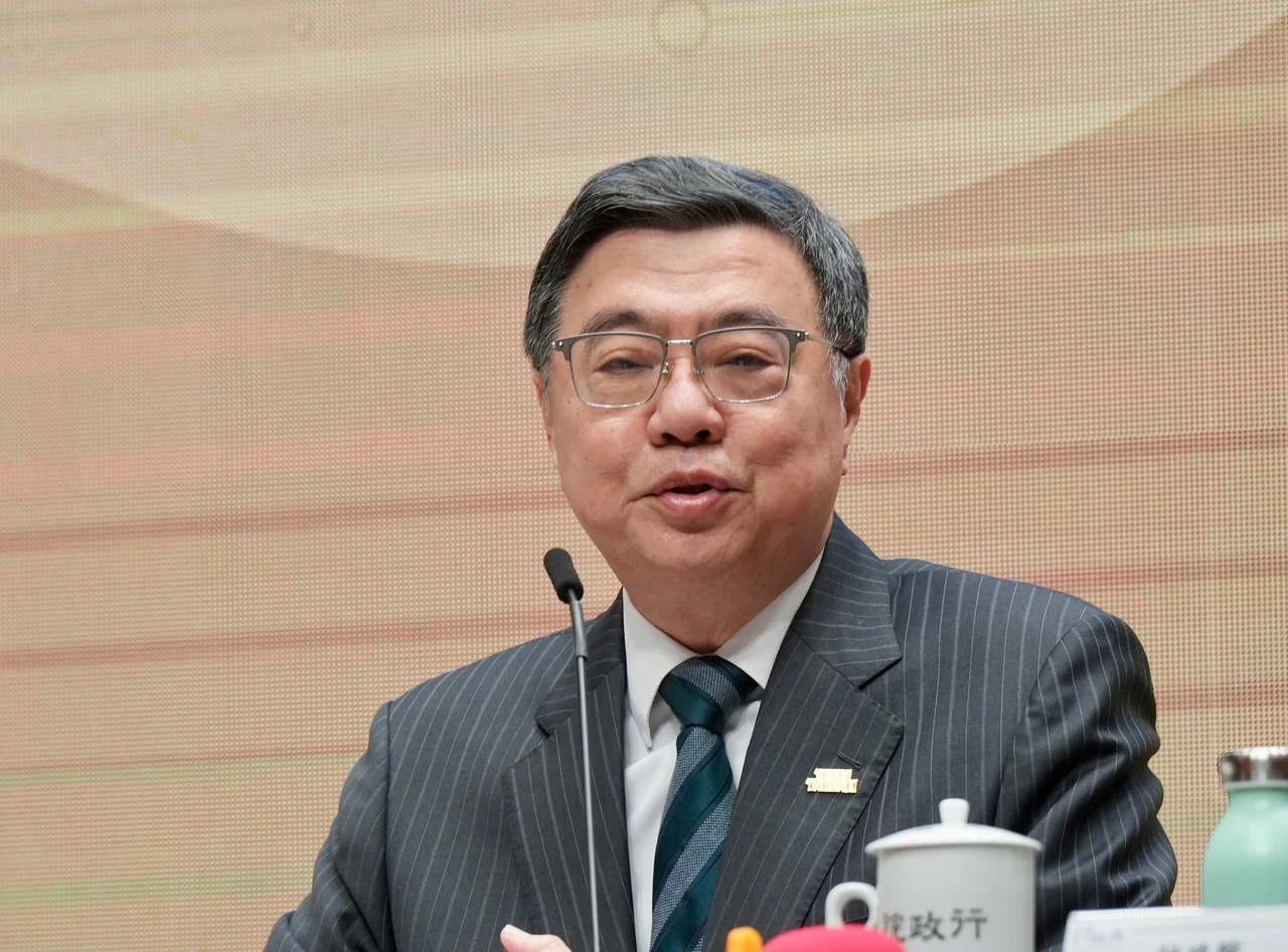 黃國昌嗆公開辯論總預算　政院酸：國會就是最好平台「把握最後7工作天」