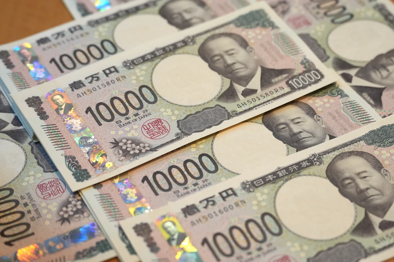 日圓飆逾1％漲瘋了！衝破154大關　高市一句話帶飛