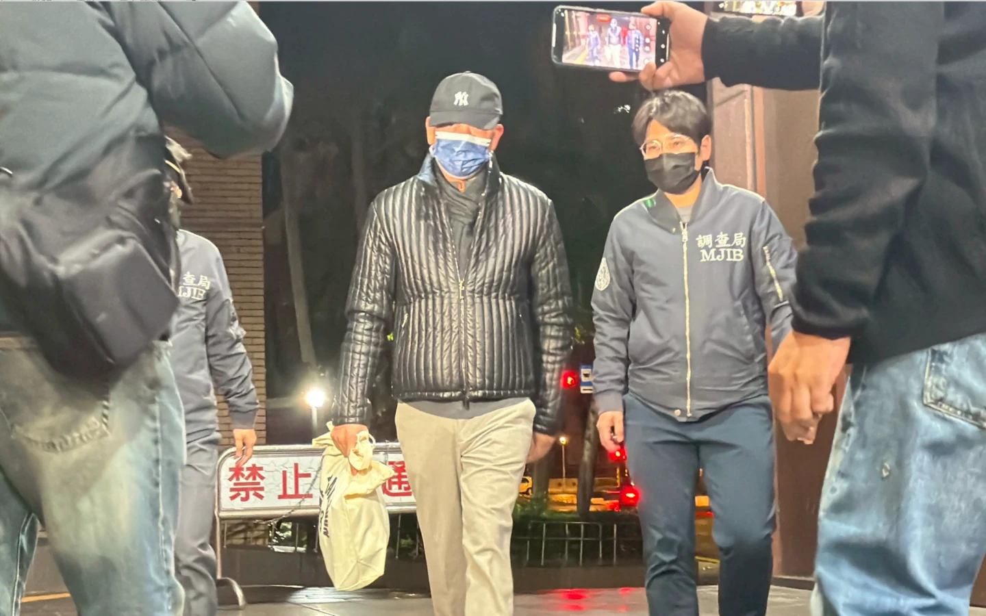 「少年股神」蕭漢森涉炒股！靠這7檔海削數千萬　移送北檢複訊吐一句