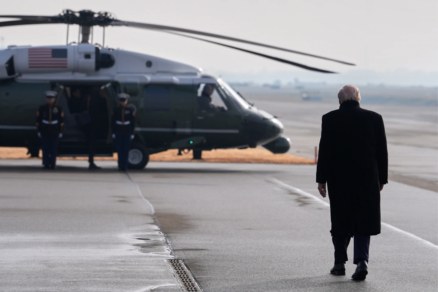 川普又見「TACO」凸顯反覆無常　演說多次誤稱格陵蘭為冰島