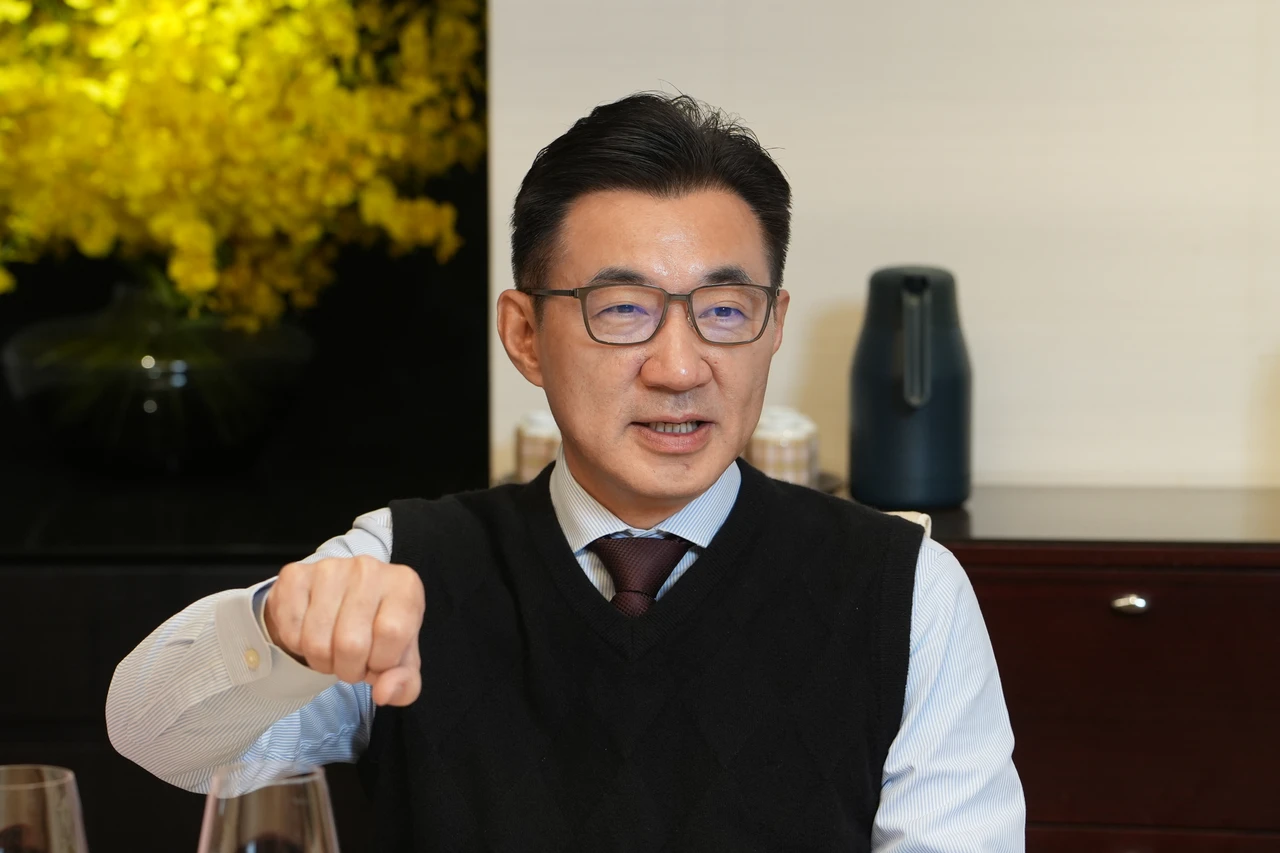 人物｜從學者到國會龍頭！江啟臣出戰台中市長　力拚延續藍營執政版圖