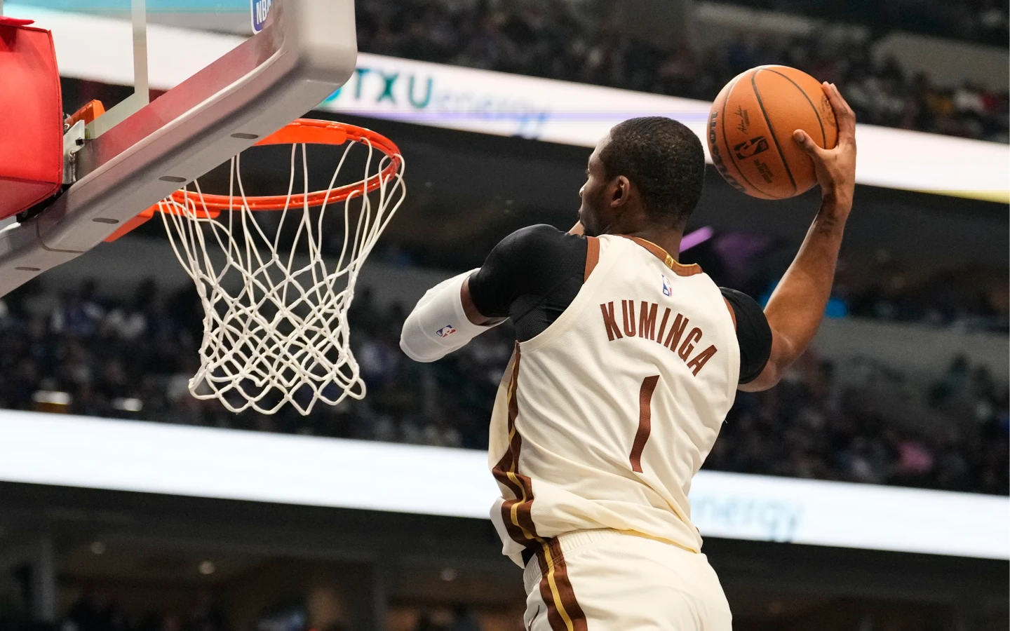 NBA｜慘！好不容易解凍　勇士庫明加重返賽場第2戰就傷退